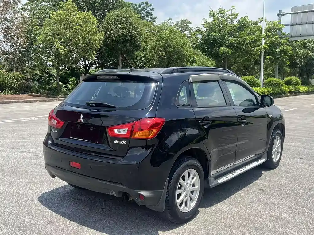 ASX 2.0 L CVT 2 WD Elite