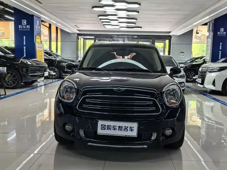 MINI COUNTRYMAN 1.6 T COOPER ALL4 Fun