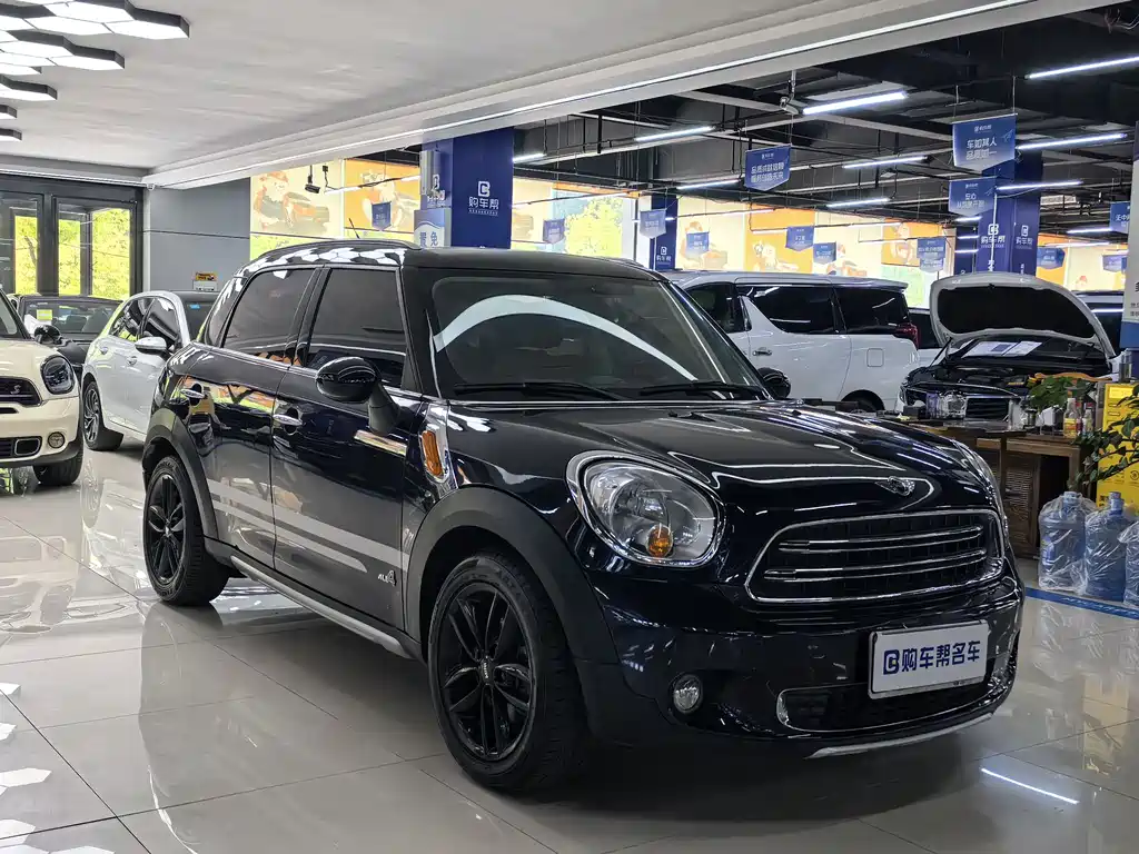 MINI COUNTRYMAN 1.6 T COOPER ALL4 Fun