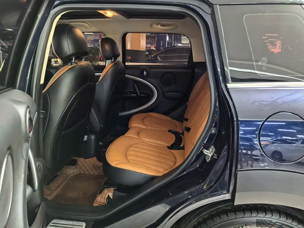 MINI COUNTRYMAN 1.6 T COOPER ALL4 Fun