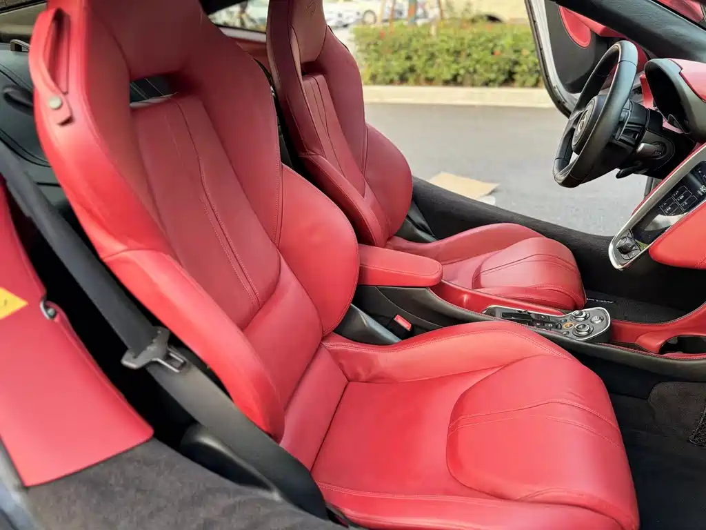 McLaren 570 570 S 3.8 T Coupe