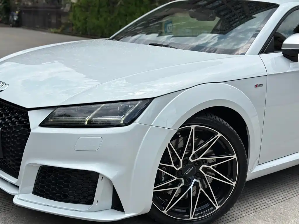 Audi TT TT Coupe 45 TFSI quattro