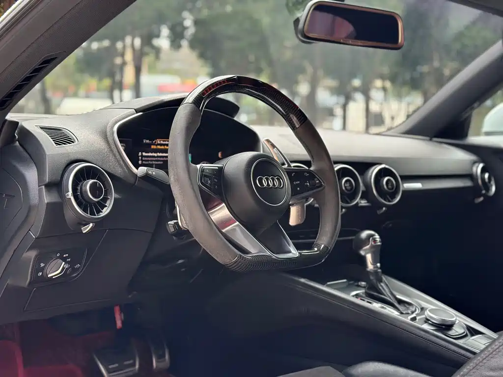 Audi TT TT Coupe 45 TFSI quattro