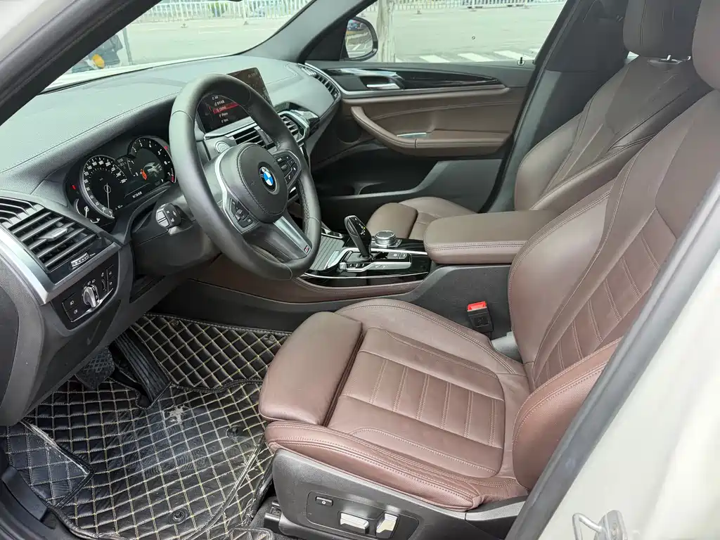 BMW X4 xDrive25 i M Sport Package