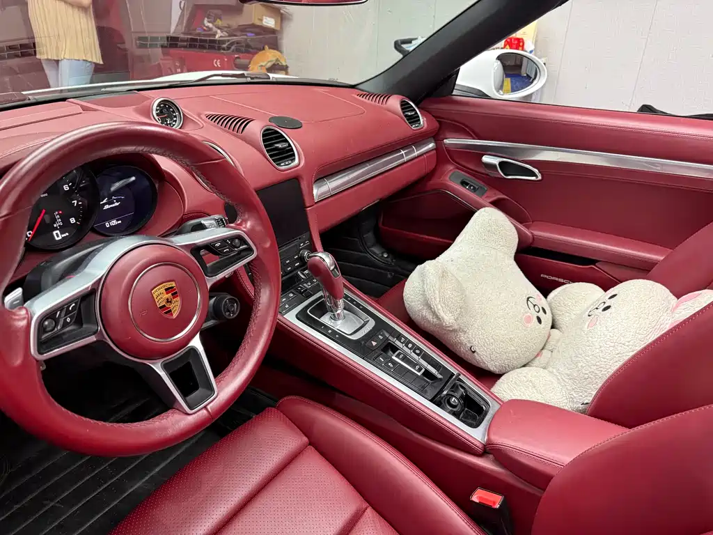 Porsche 718 Boxster 2.0 T
