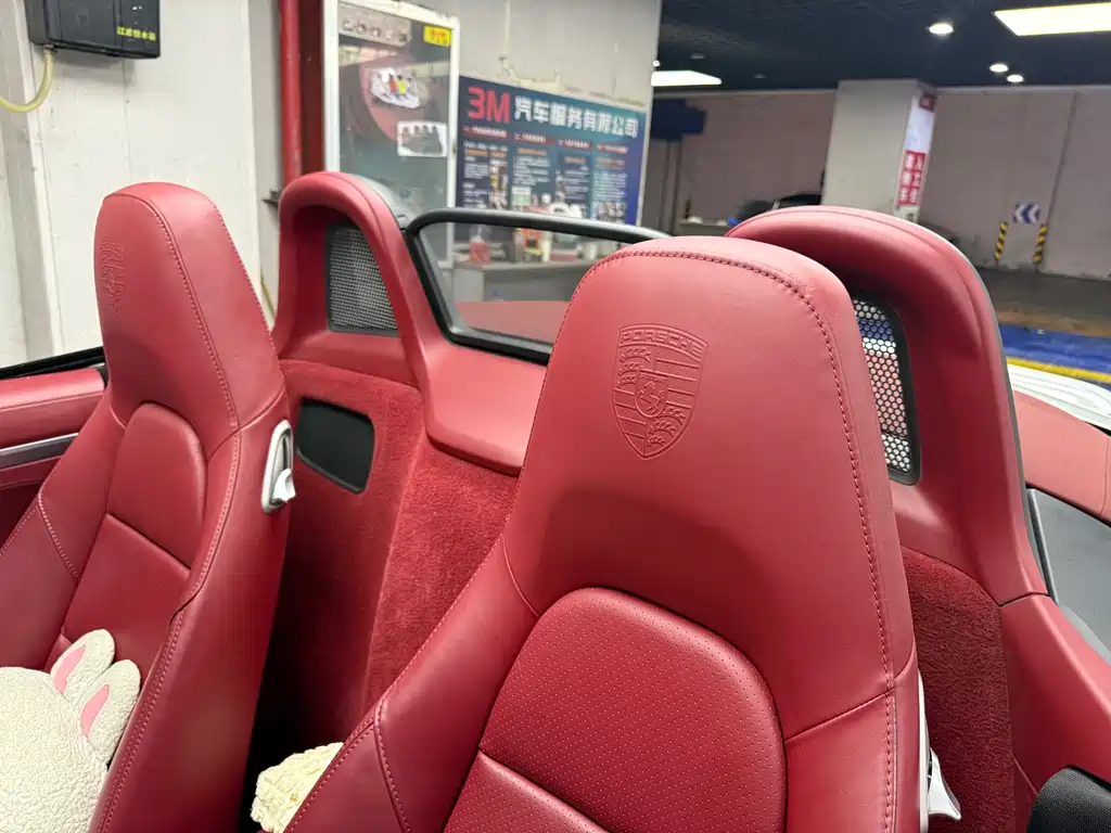 Porsche 718 Boxster 2.0 T