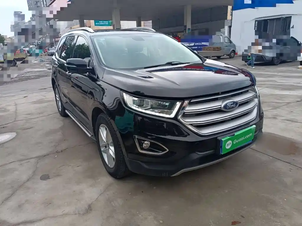 Edge EcoBoost 245 2 WD Platinum Sharp 7-seat CN-V