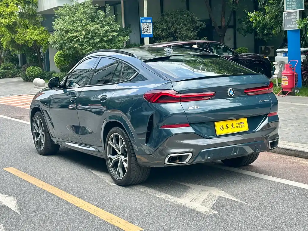 BMW X6 xDrive40 i M Sport Package