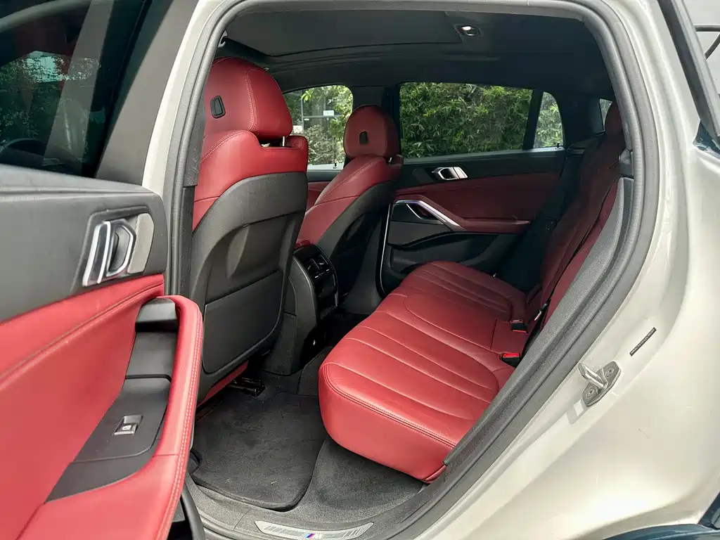 BMW X6 xDrive40 i M Sport Package