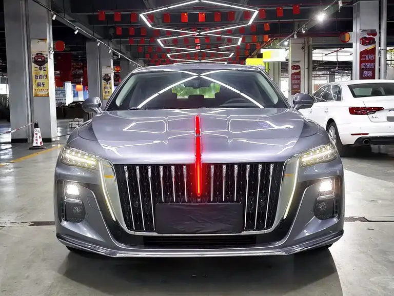 Hongqi H5 2.0 T Auto Connected Flagship Enjoyment