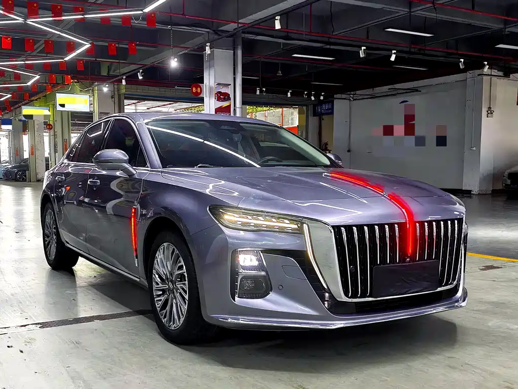 Hongqi H5 2.0 T Auto Connected Flagship Enjoyment