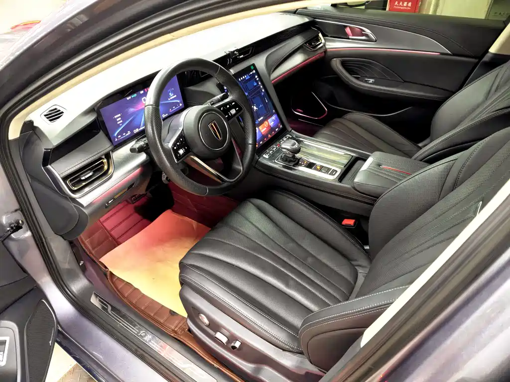 Hongqi H5 2.0 T Auto Connected Flagship Enjoyment