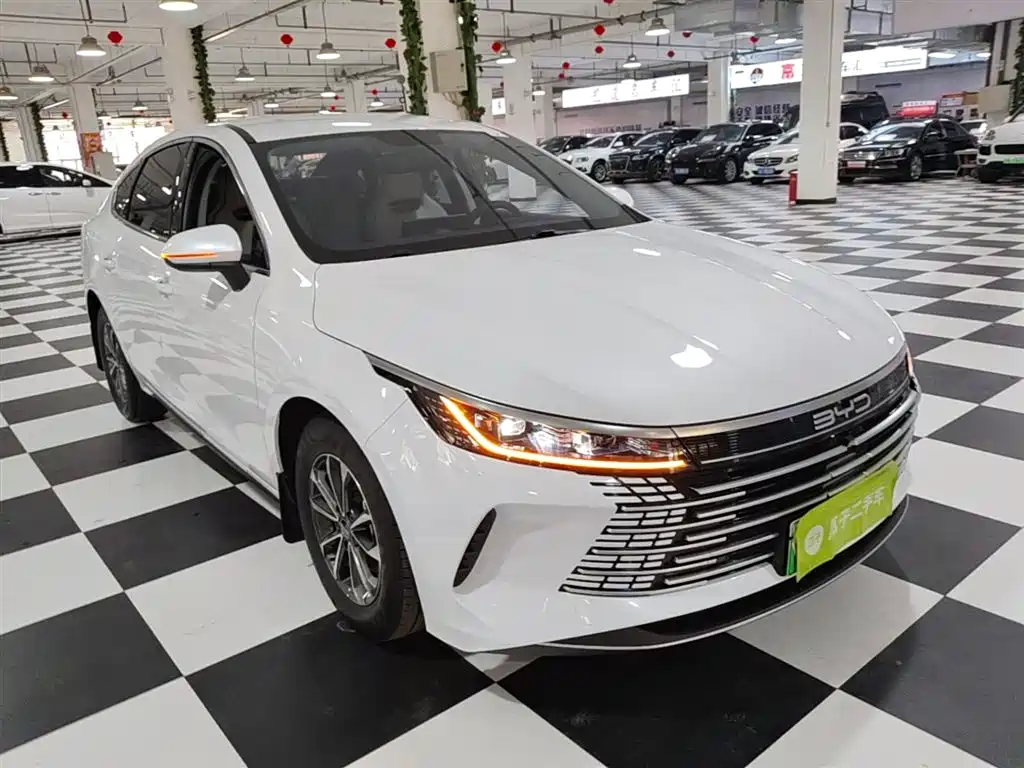 Destroyer 05 Glory DM-i 55 KM Luxury