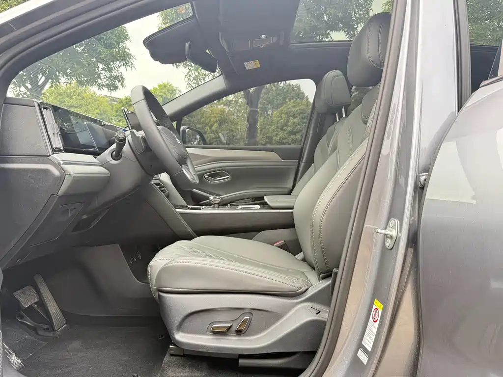 Song L DM-i Smart Drive 160 km Transcend