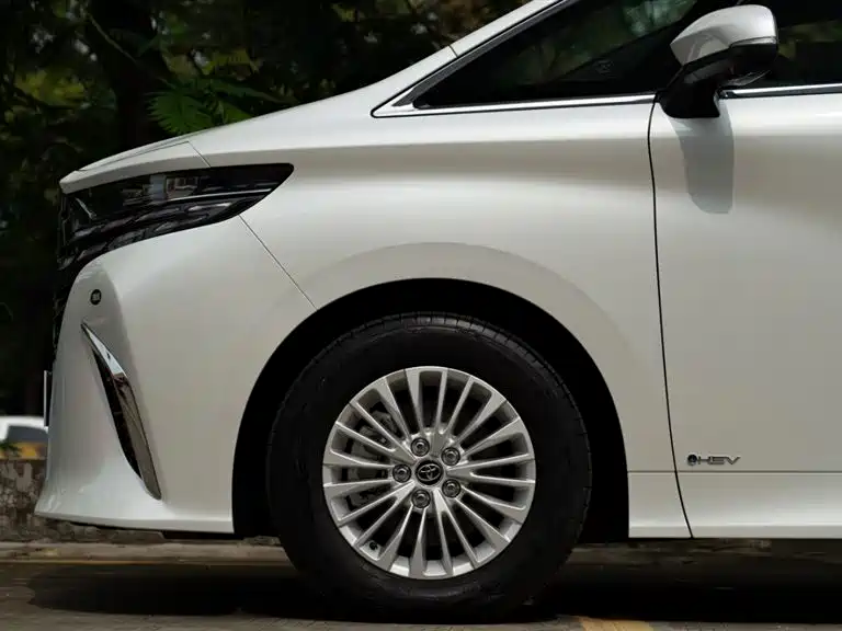 Alphard 埃尔法 2026款 2.5 L 自动