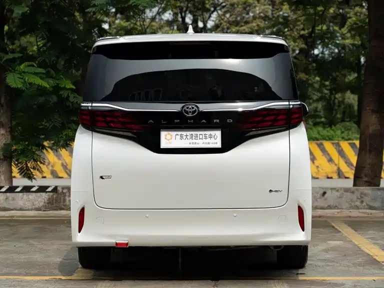 Alphard 埃尔法 2026款 2.5 L 自动