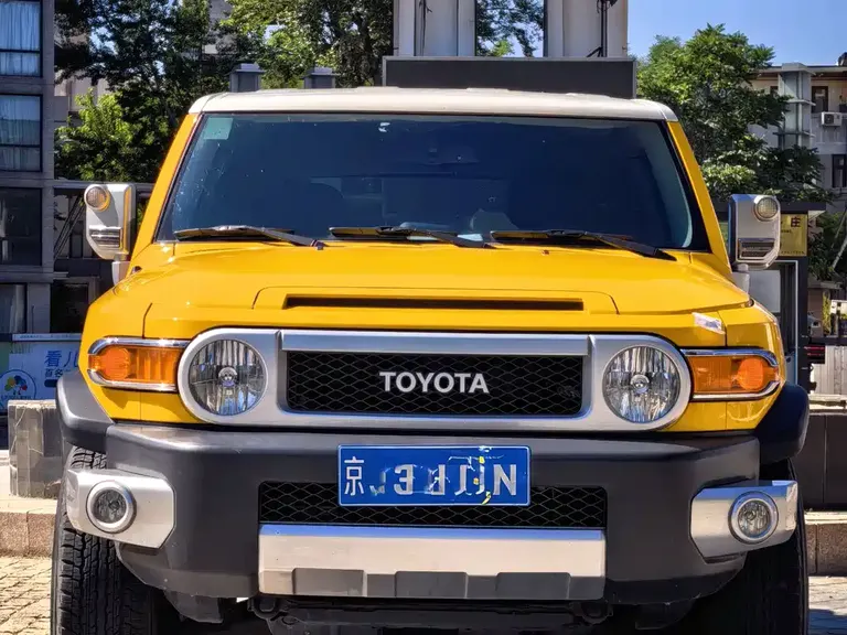 Toyota FJ Cruiser 4.0 L Auto