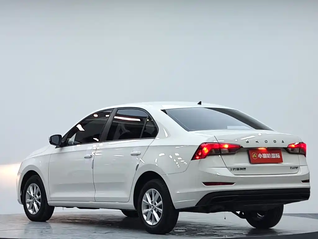 Rapid 昕锐 2021款 1.5 L 自动