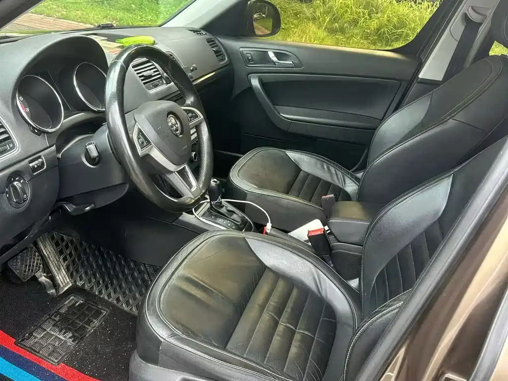 Yeti TSI280 DSG Car Share Brothers