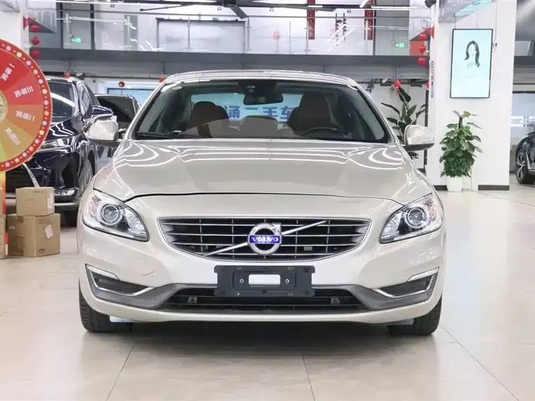 Volvo S60 S60 L T4 Smart Vision