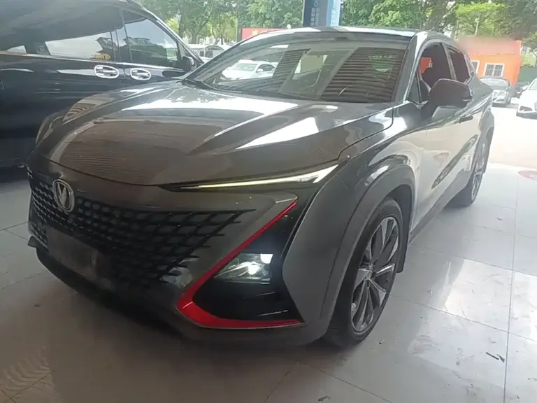 Changan UNI-T 1.5 T Distinguished
