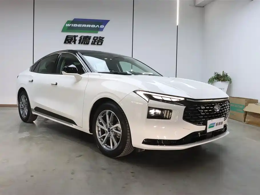Mondeo EcoBoost 245 Luxury