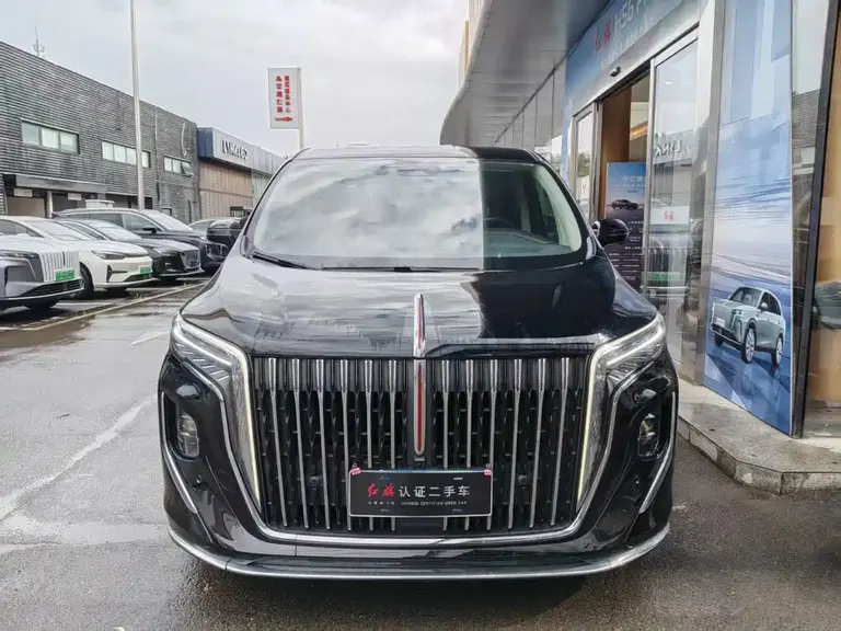 Hongqi HQ9 2.0 T Connected Flagship