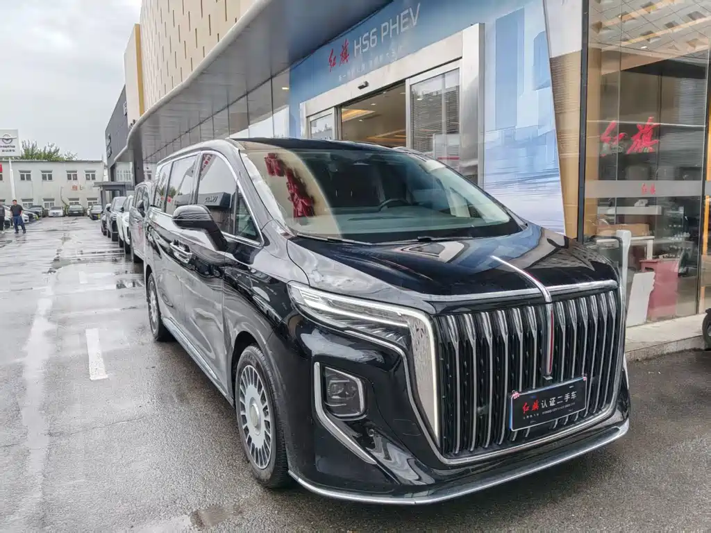 Hongqi HQ9 2.0 T Connected Flagship