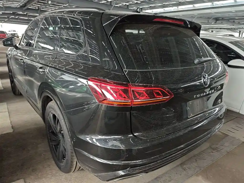 Touareg 3.0 TSI Sharp Enjoyment Black Shine Sport Package