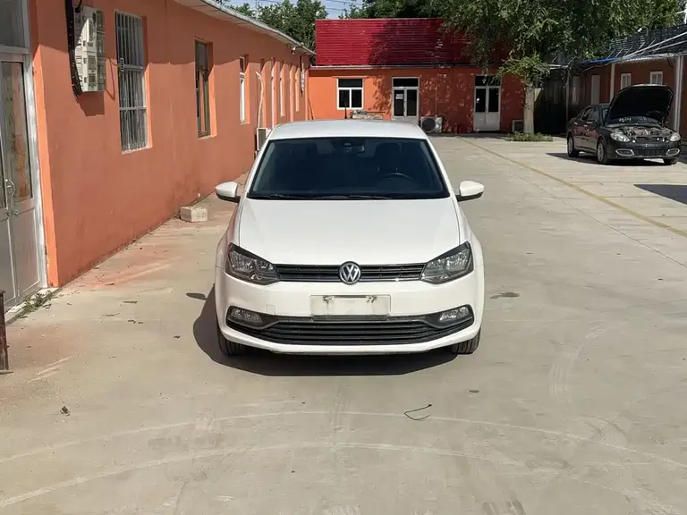 Volkswagen Polo 1.6 L Auto Comfort