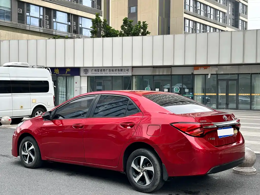 Levin Facelift 185 T CVT Elite CN-V