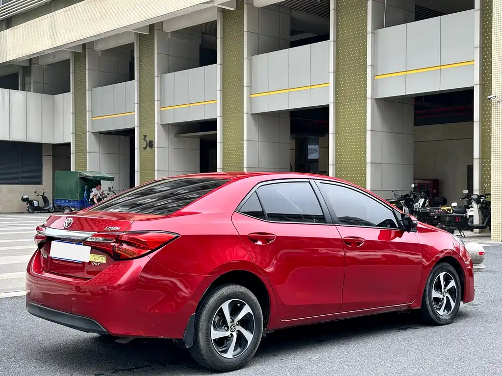 Levin Facelift 185 T CVT Elite CN-V