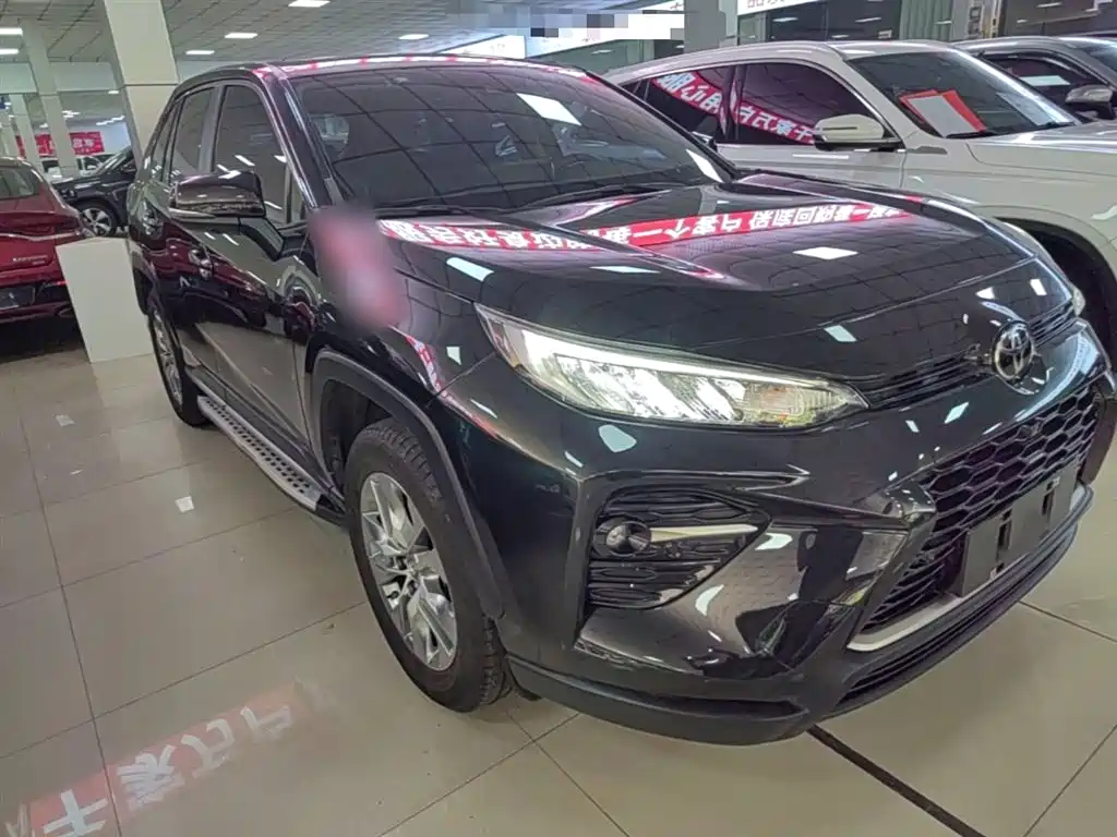Wildlander 2.0 L CVT 2 WD Luxury PLUS