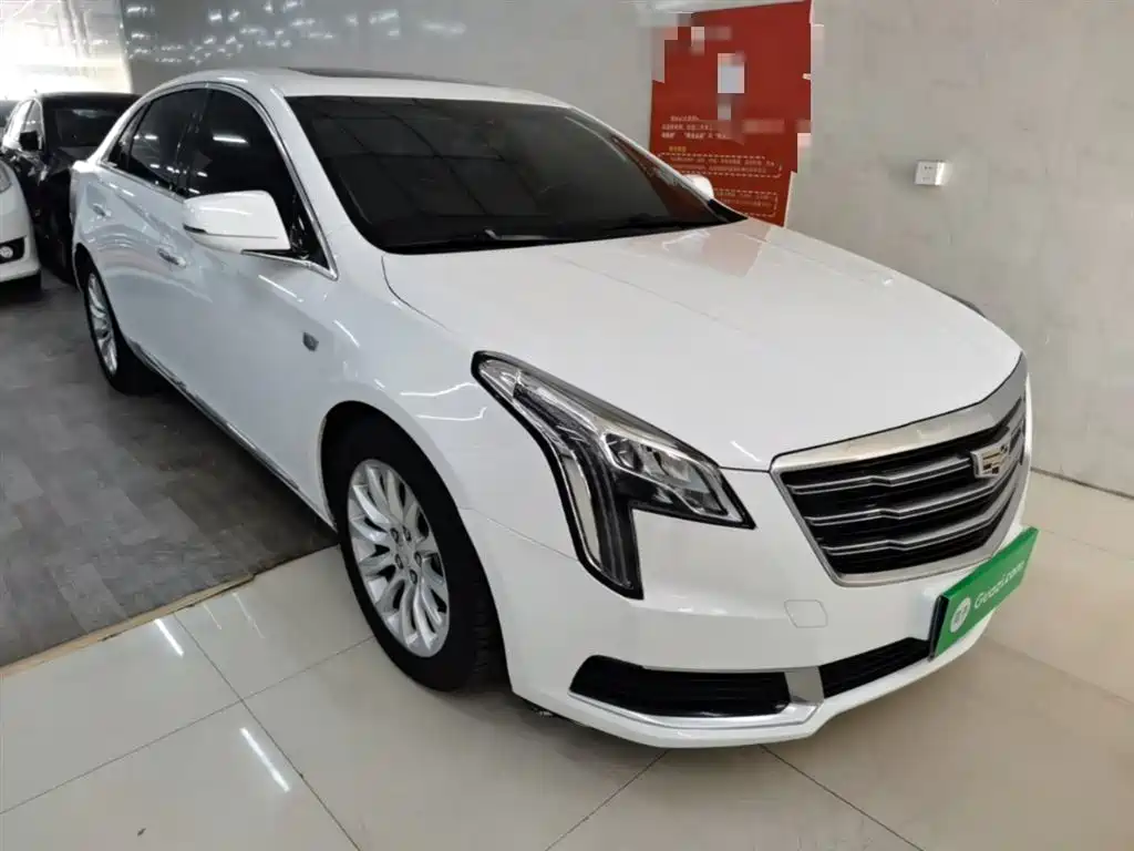 Cadillac XTS 28 T Tech