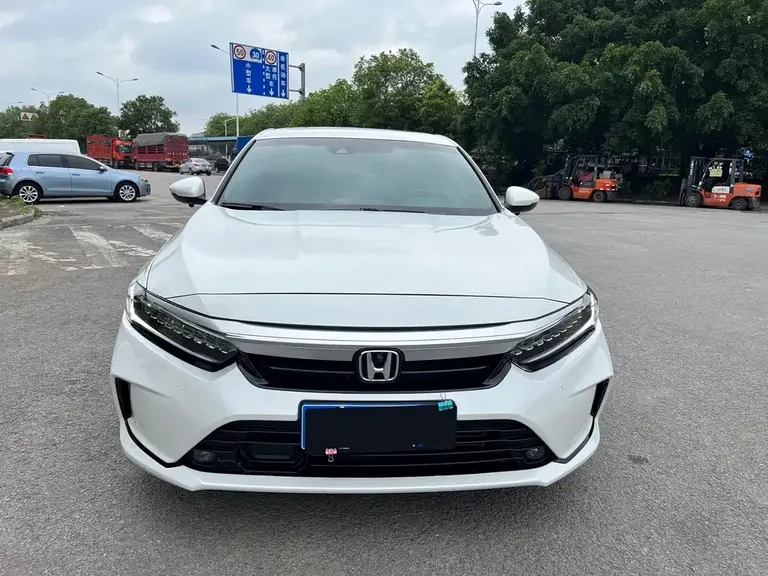 Honda Inspire 260 TURBO Refined