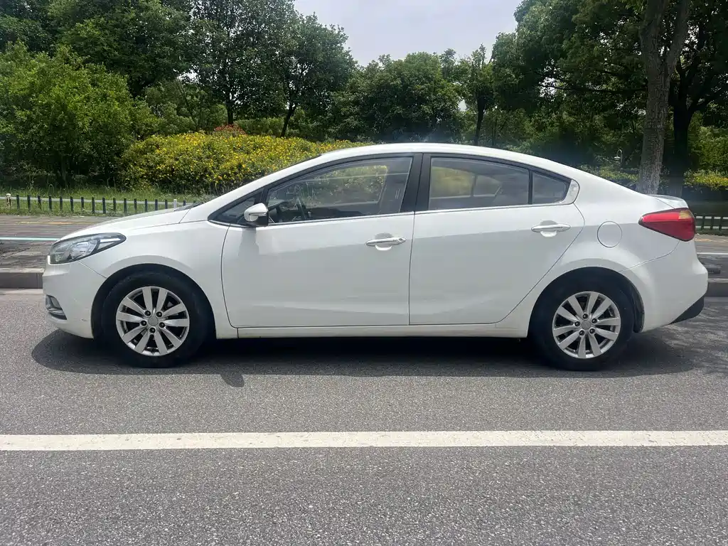Kia K3 1.6 L Auto GLS