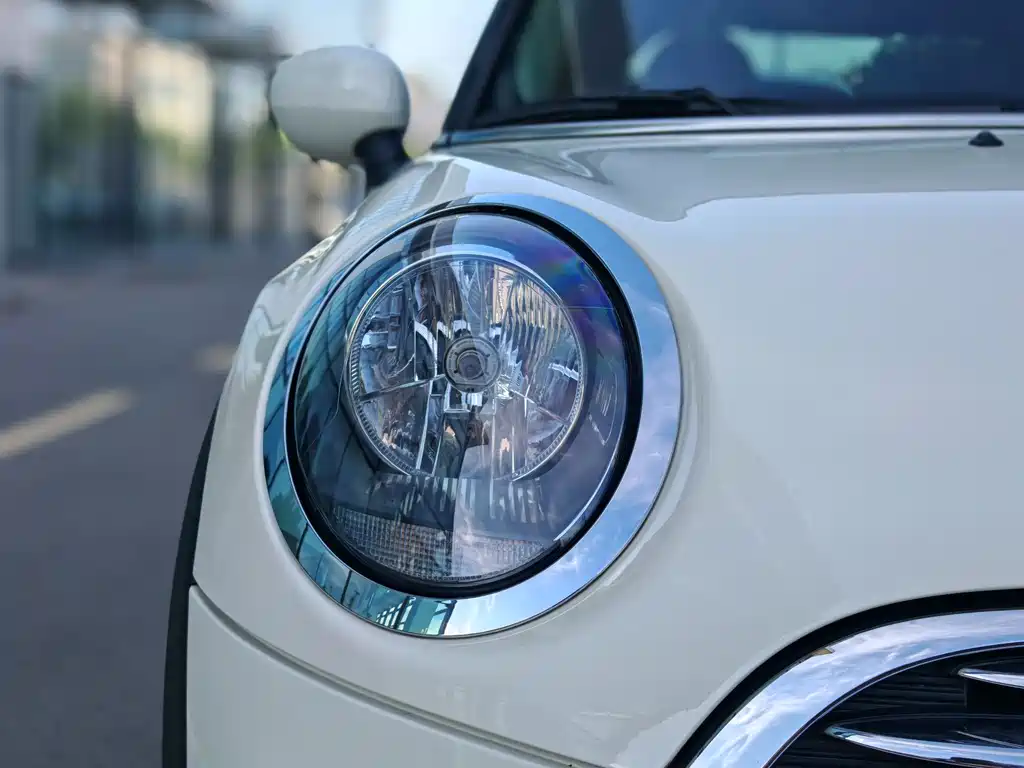 MINI 1.5 T ONE PLUS
