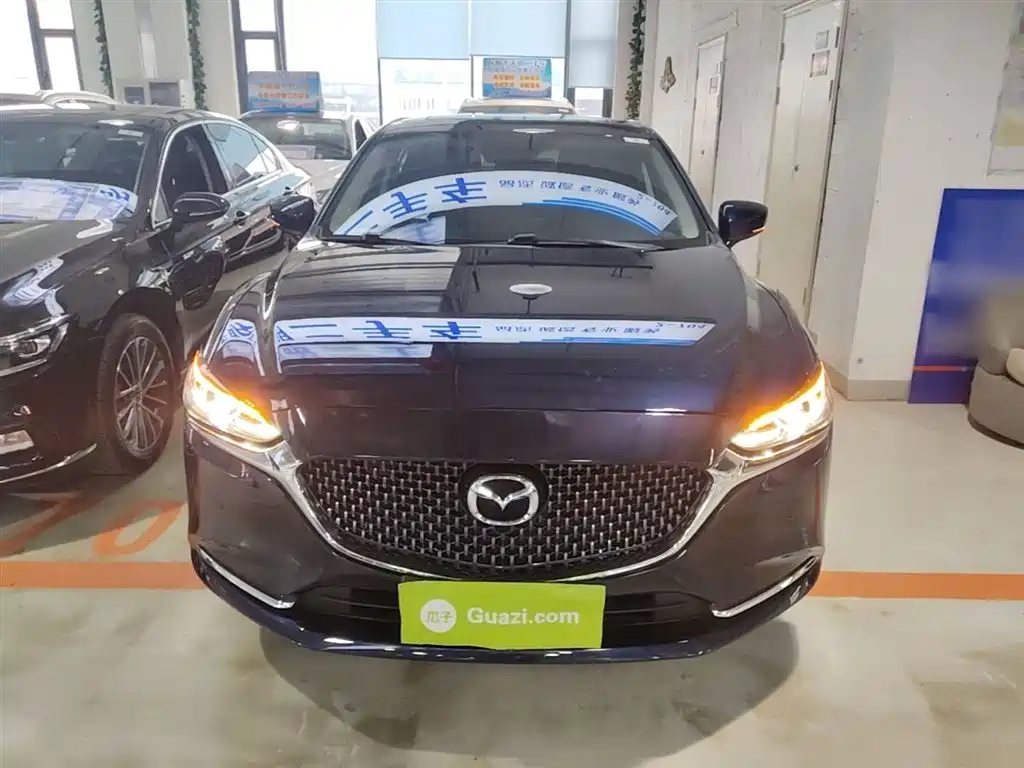 Atenza 2.0 L Blue Sky Luxury