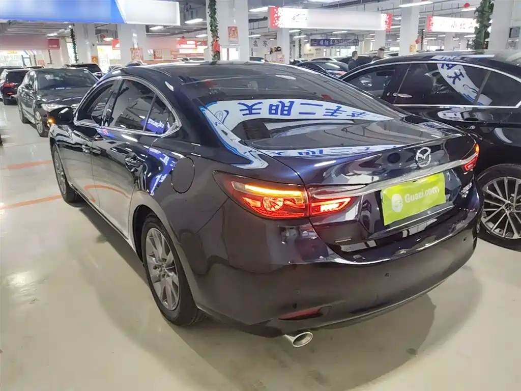Atenza 2.0 L Blue Sky Luxury