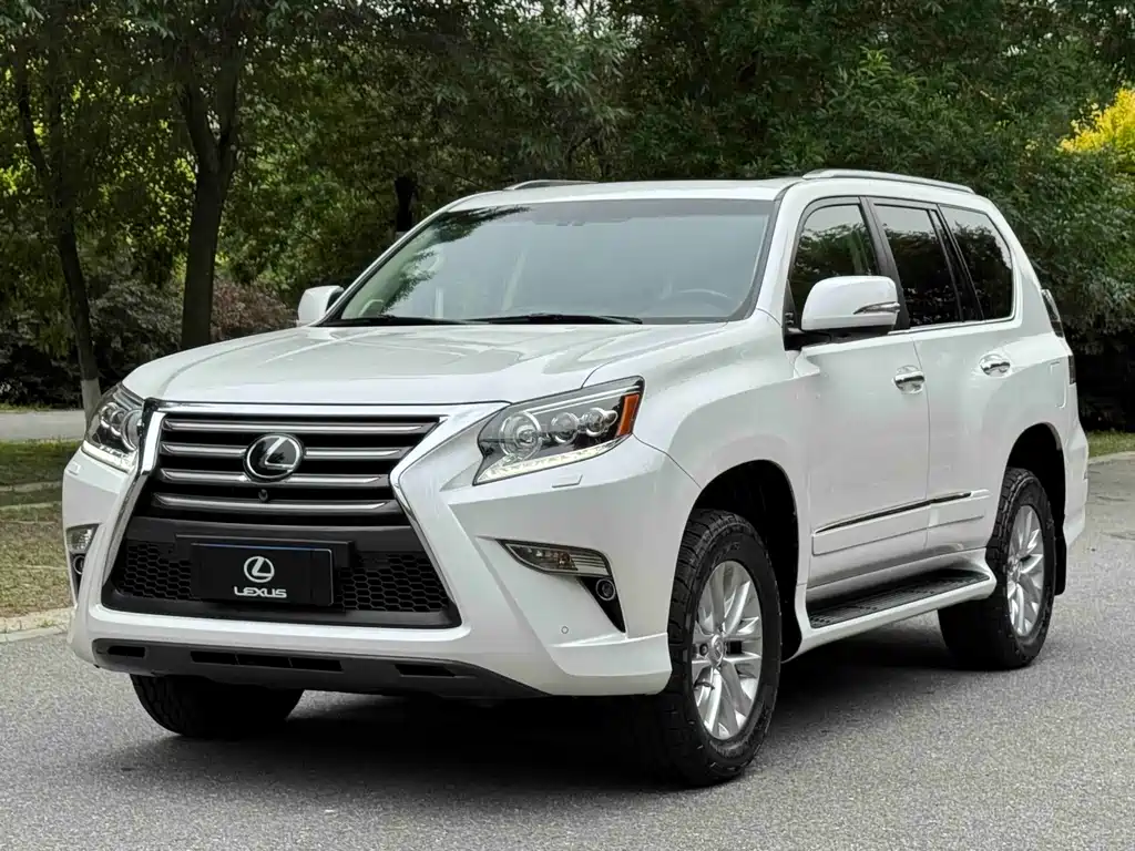 Lexus GX 400 Distinguished