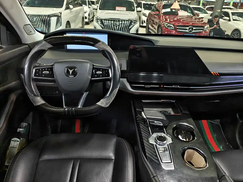 Changan UNI-K 2.0 T Luxury