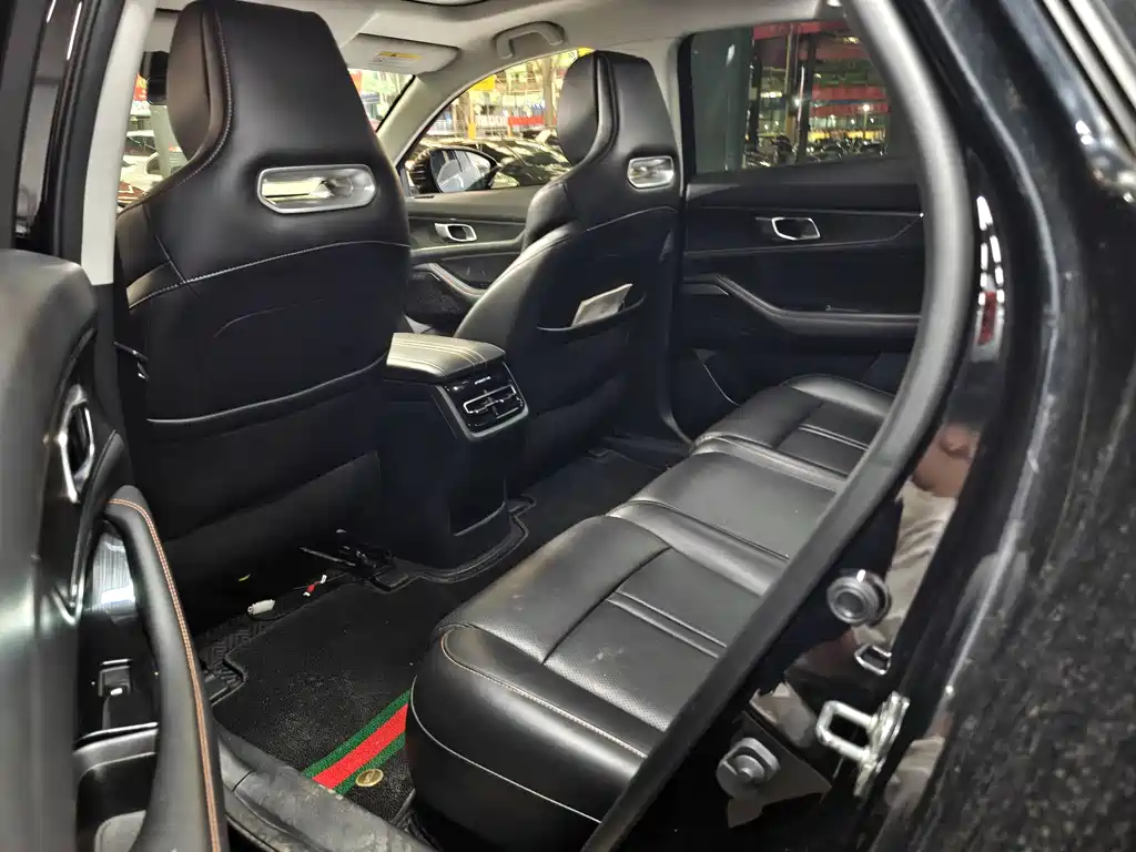 Changan UNI-K 2.0 T Luxury