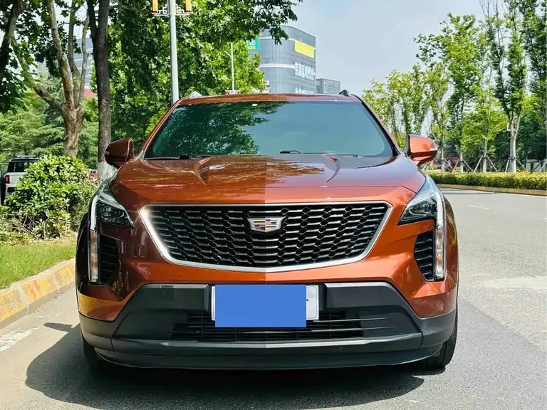 Cadillac XT4 28 T 2 WD Tech