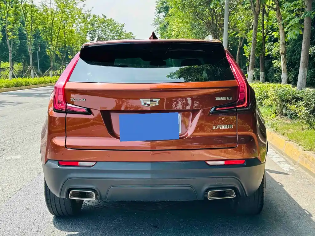 Cadillac XT4 28 T 2 WD Tech