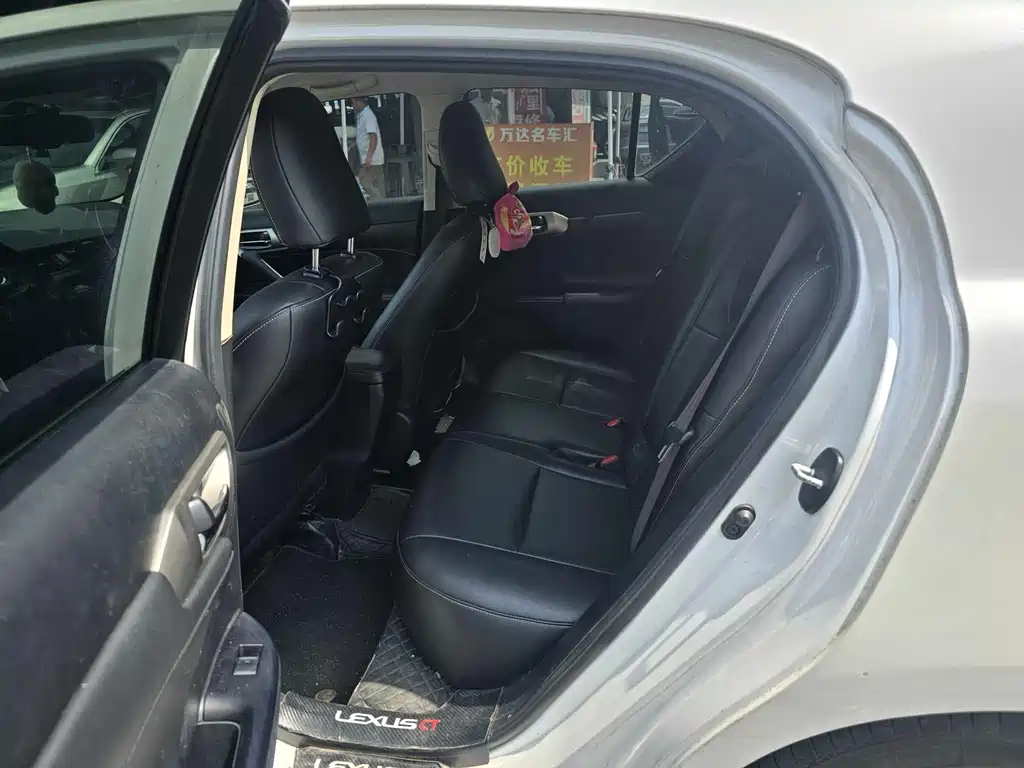 Lexus CT CT200 h Elite Mono CN-V
