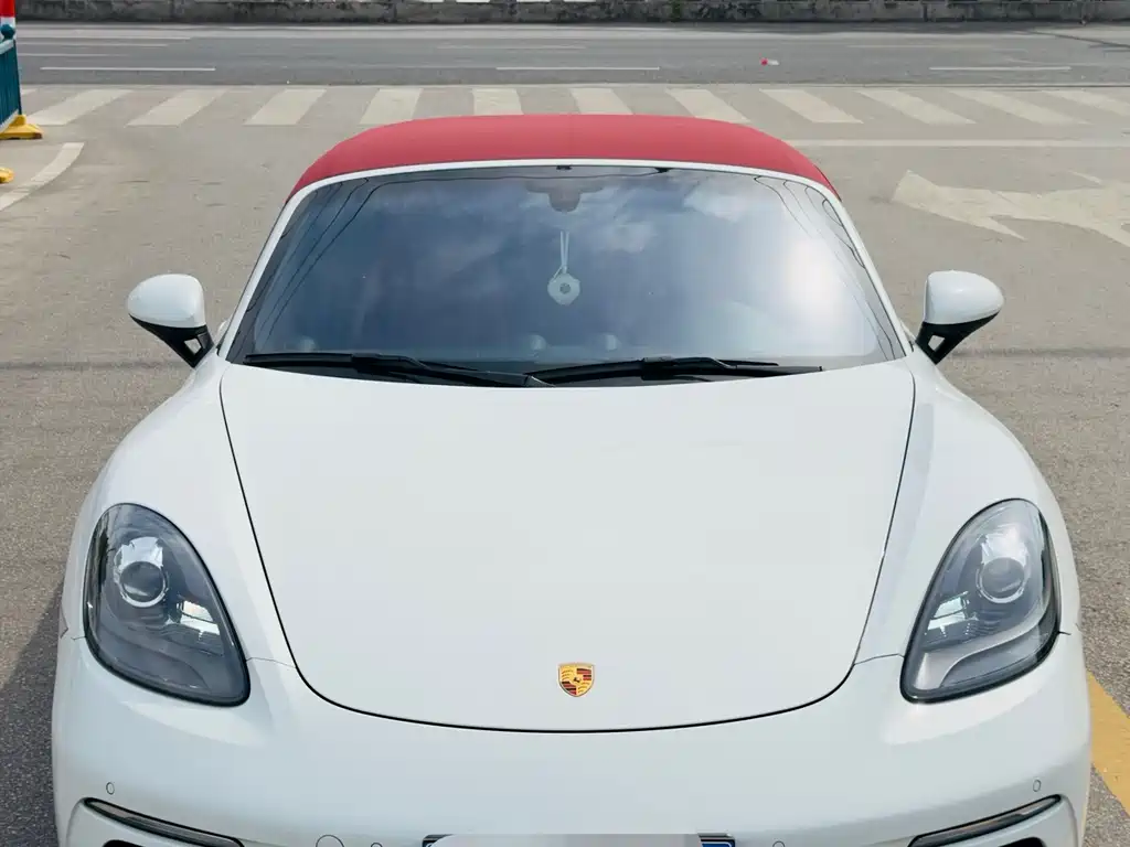 Porsche 718 Boxster 2.0 T