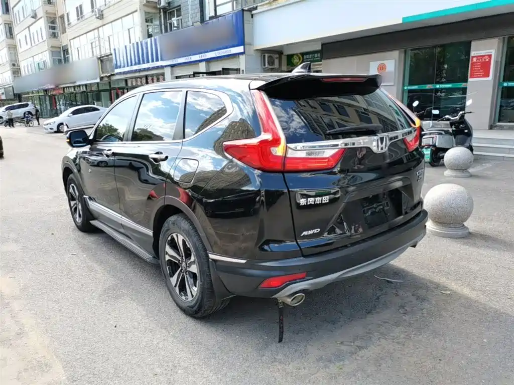 Honda CR-V 本田CR-V 2019款 耀目版plus 240 TURBO CVT四驱豪华版 国VI