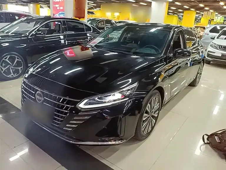 Nissan Teana 2.0 L XL-TLS Joy
