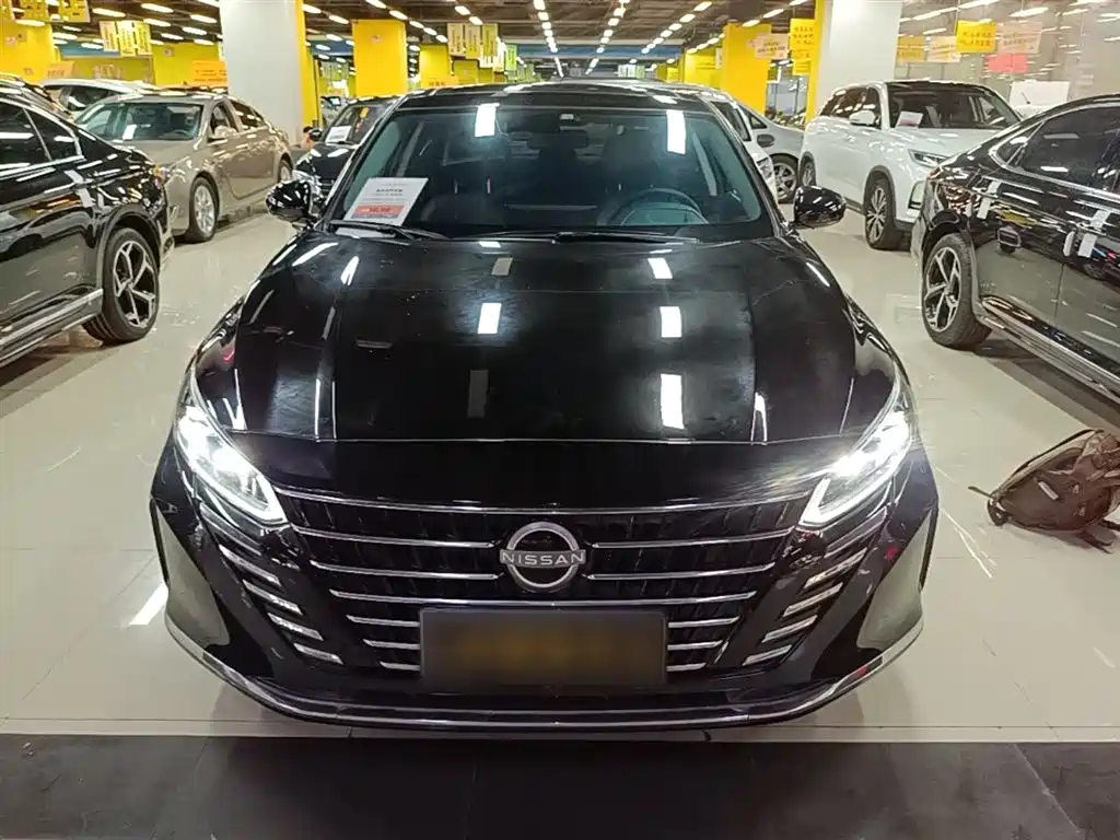 Teana 2.0 L XL-TLS Joy