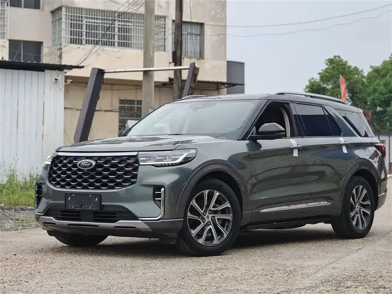 Ford Explorer 探险者 2023款 EcoBoost 285 后驱风尚版 7座